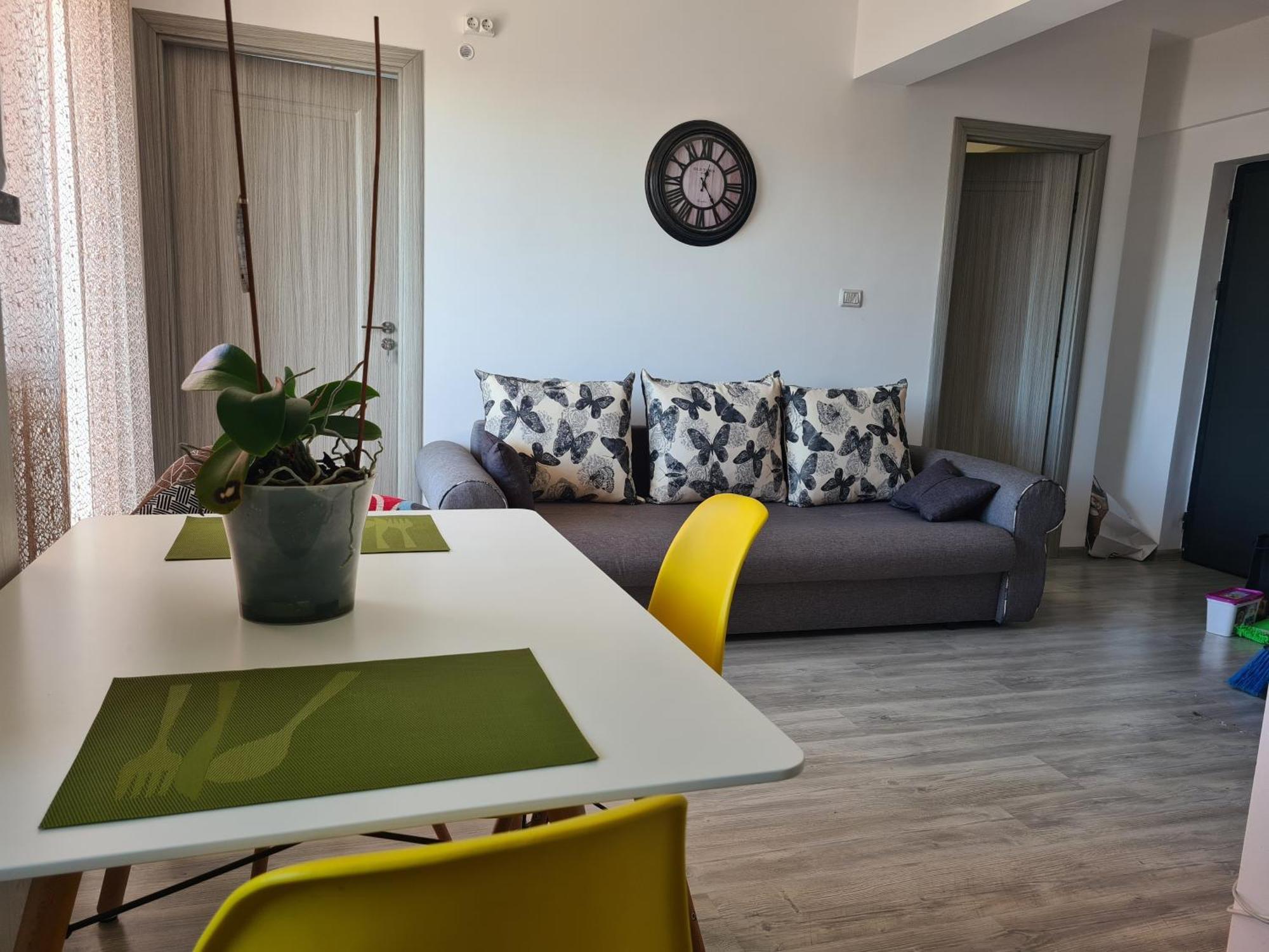 Mall Luxury Apartments Bacău Exterior foto